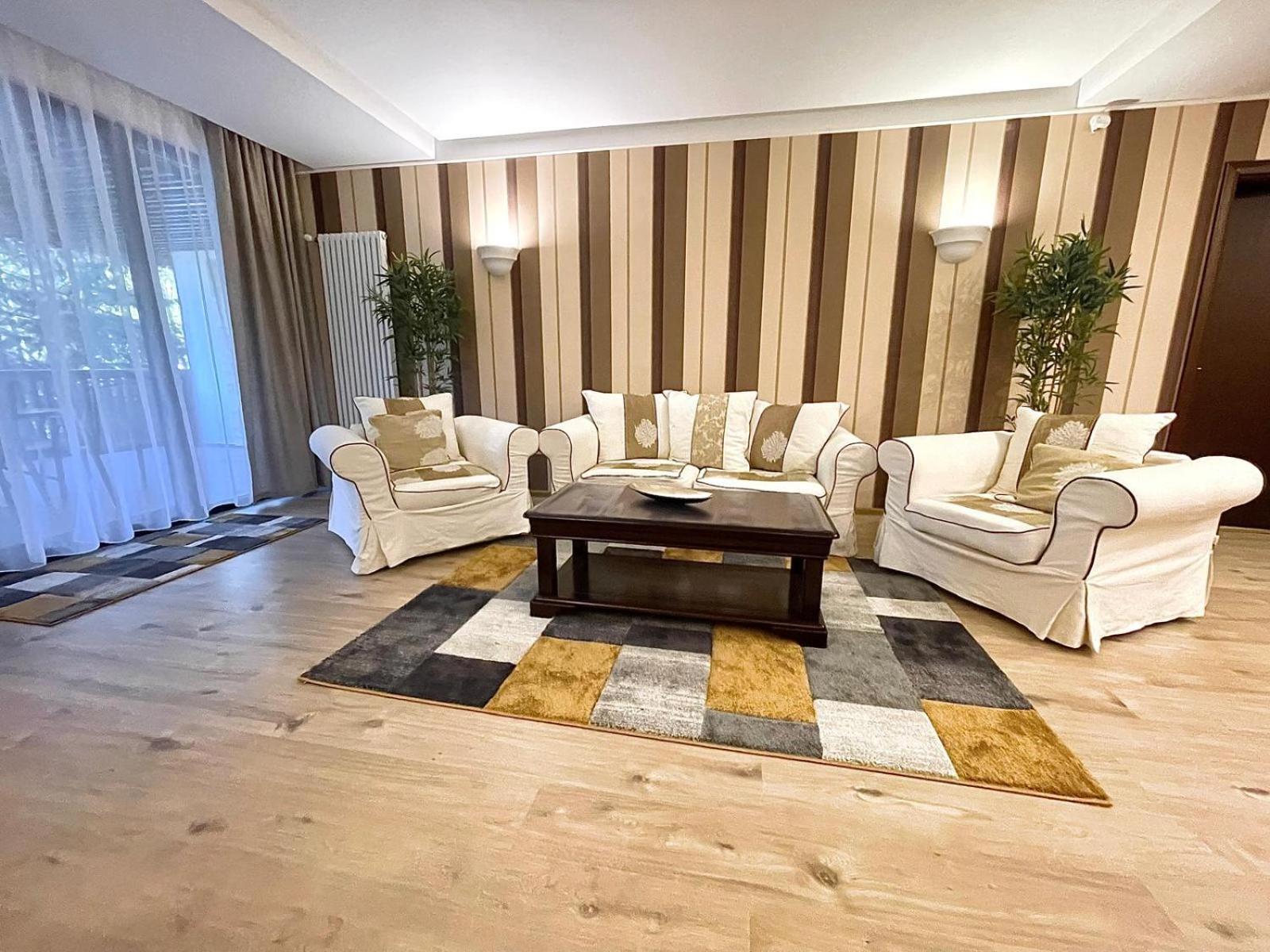 Alpin Aparthotel 2302 Poiana Brasov Εξωτερικό φωτογραφία